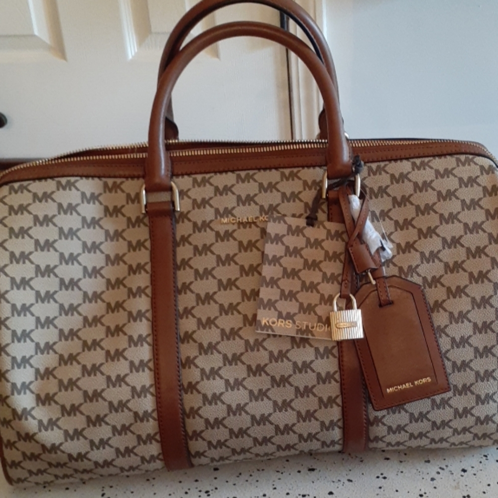 Michael Kors Weekender Bag
